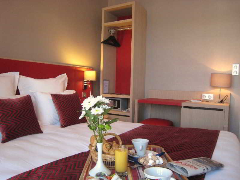 Le Goyen Hotel Одиерн Екстериор снимка